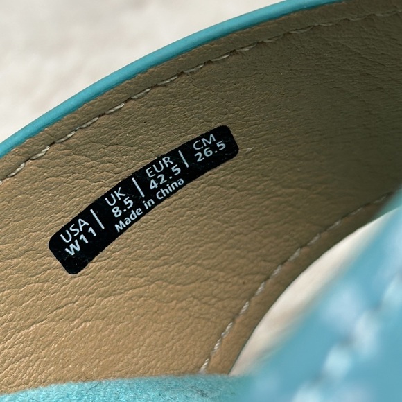 Spenco | Aqua Sea Cheetah-Accent Hampton Flip-Flop - Picture 15 of 15